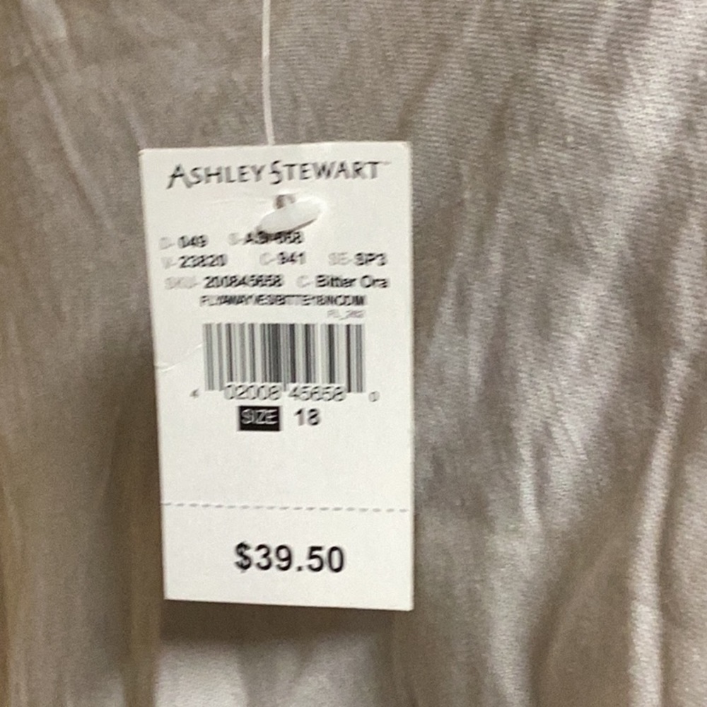 ASHLEY STEWART VEST - Picture 9 of 11